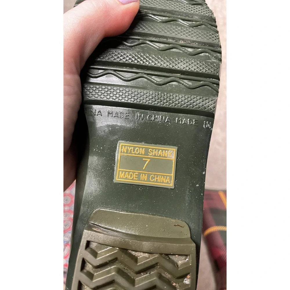 Women's LLBean Wellie Rain Boots‎ Black, Red Plaid Rubber Boots Size 7 - Picture 6 of 7